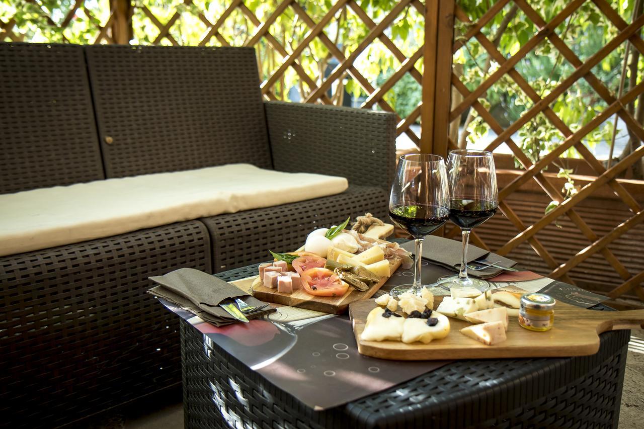 Bed and Breakfast Oasi Relais Вико-Экуенсе Экстерьер фото